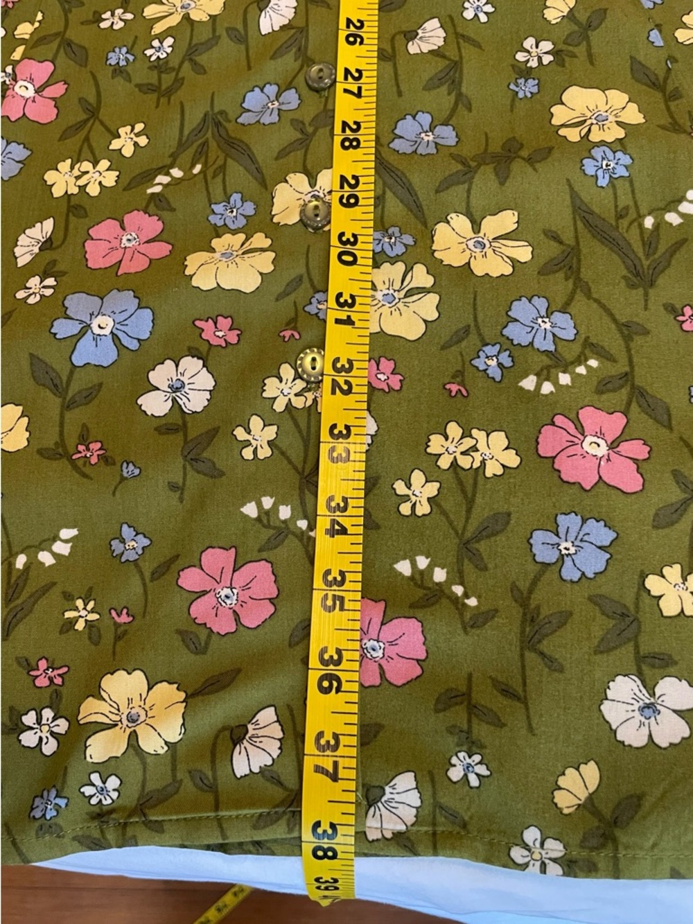Green Floral Short Sleeve Shirt Dress by Princess Highway. - Picture 10 of 11
